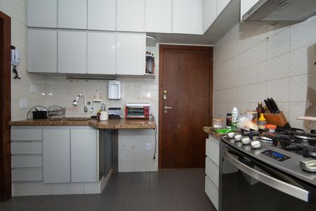 Apartamento para alugar com 85m², 2 quartos e 1 vaga Apartamento para alugar com 85m², 2 quartos e 1 vagaCOZINHA