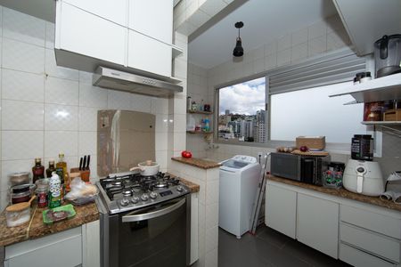 Apartamento para alugar com 85m², 2 quartos e 1 vaga Apartamento para alugar com 85m², 2 quartos e 1 vagaCOZINHA
