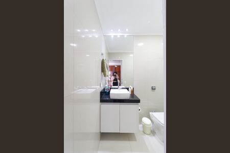 Casa à venda com 2 quartos, 103m² em Jardim Virginia Bianca, São Paulo