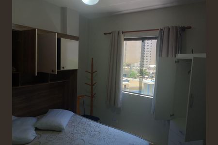 Quarto 2 de apartamento para alugar com 2 quartos, 56m² em Vila Alzira, Guarujá