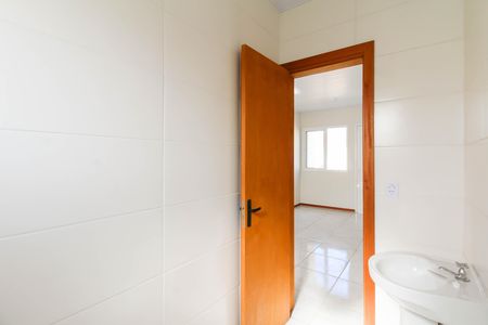 Banheiro de casa de condomínio para alugar com 2 quartos, 50m² em Parque Espirito Santo, Cachoeirinha