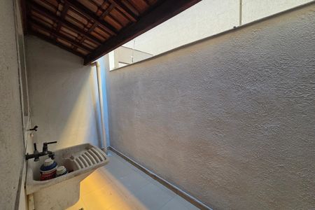 Casa de condomínio para alugar com 70m², 2 quartos e 1 vaga Casa de condomínio para alugar com 70m², 2 quartos e 1 vagaÁrea de Serviço