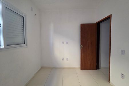 Casa de condomínio para alugar com 70m², 2 quartos e 1 vaga
