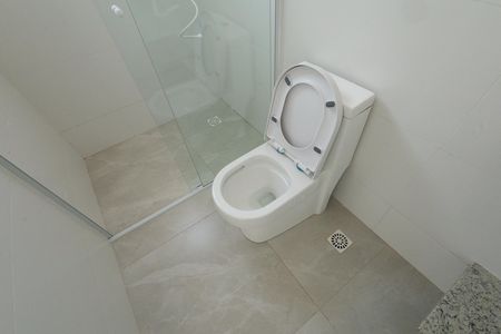 Banheiro de kitnet/studio para alugar com 1 quarto, 24m² em Jardim Satélite, São José dos Campos