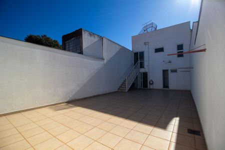 Quintal  de casa para alugar com 3 quartos, 142m² em Vila Santana, Sorocaba