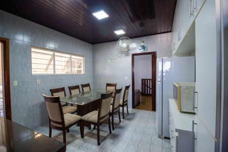 Casa para alugar com 142m², 3 quartos e 2 vagas Casa para alugar com 142m², 3 quartos e 2 vagasCozinha