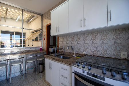 Casa para alugar com 142m², 3 quartos e 2 vagas Casa para alugar com 142m², 3 quartos e 2 vagasCozinha