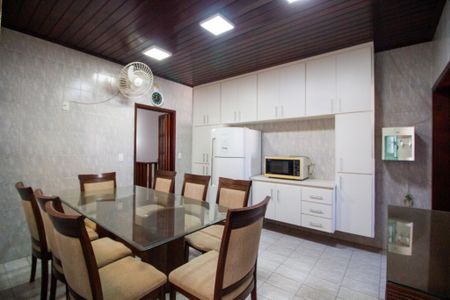 Casa para alugar com 142m², 3 quartos e 2 vagas Casa para alugar com 142m², 3 quartos e 2 vagasCozinha