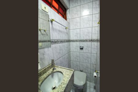 Casa para alugar com 142m², 3 quartos e 2 vagas Casa para alugar com 142m², 3 quartos e 2 vagasBanheiro da Suíte 1