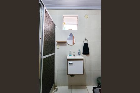 Casa de condomínio à venda com 145m², 5 quartos e sem vaga Casa de condomínio à venda com 145m², 5 quartos e sem vagaBanheiro Social - Casa 1