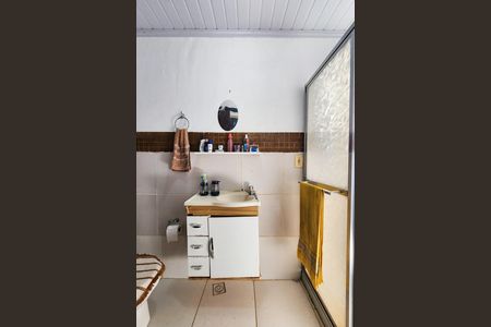 Casa de condomínio à venda com 145m², 5 quartos e sem vaga Casa de condomínio à venda com 145m², 5 quartos e sem vagaBanheiro da Suíte - Casa 1