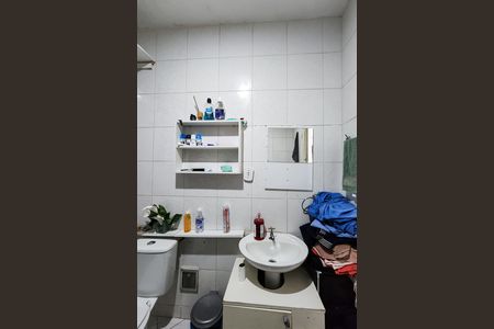 Casa de condomínio à venda com 145m², 5 quartos e sem vaga Casa de condomínio à venda com 145m², 5 quartos e sem vagaBanheiro social - Casa 3
