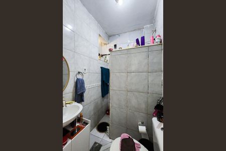 Casa de condomínio à venda com 145m², 5 quartos e sem vaga Casa de condomínio à venda com 145m², 5 quartos e sem vagaBanheiro social - Casa 5