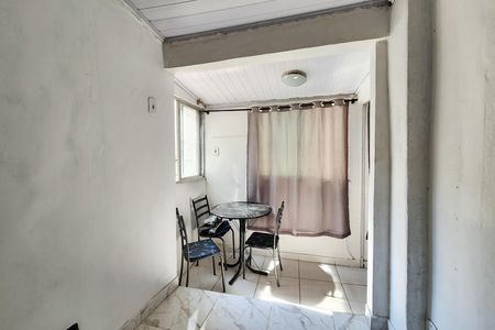Casa de condomínio à venda com 145m², 5 quartos e sem vaga Casa de condomínio à venda com 145m², 5 quartos e sem vagaSala - Casa 4
