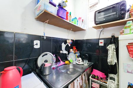 Casa de condomínio à venda com 145m², 5 quartos e sem vaga Casa de condomínio à venda com 145m², 5 quartos e sem vagaCozinha - Casa 2