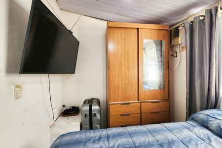 Casa de condomínio à venda com 145m², 5 quartos e sem vaga Casa de condomínio à venda com 145m², 5 quartos e sem vagaQuarto - Casa 4