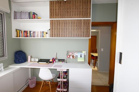 Apartamento à venda com 140m², 3 quartos e 2 vagasQuarto 3