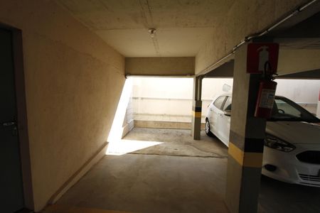 Garagem de apartamento à venda com 3 quartos, 140m² em Monsenhor Messias, Belo Horizonte