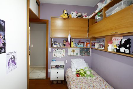 Apartamento à venda com 140m², 3 quartos e 2 vagasQuarto 2