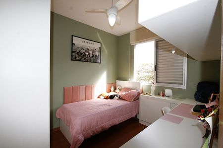 Apartamento à venda com 140m², 3 quartos e 2 vagasQuarto 3
