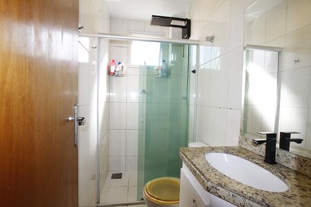 Banheiro Social de apartamento à venda com 3 quartos, 140m² em Monsenhor Messias, Belo Horizonte