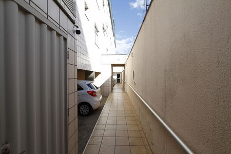 Entrada de apartamento à venda com 3 quartos, 140m² em Monsenhor Messias, Belo Horizonte