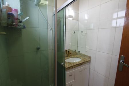 Apartamento à venda com 140m², 3 quartos e 2 vagasBanheiro da Suíte