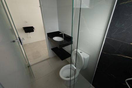 Banheiro de kitnet/studio para alugar com 1 quarto, 18m² em Jardim Satélite, São José dos Campos