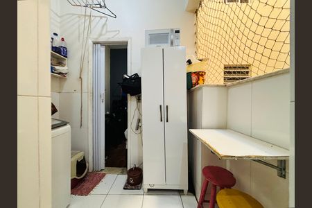 Apartamento para alugar com 60m², 3 quartos e sem vaga