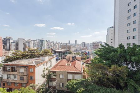 Vista da Suíte de apartamento para alugar com 3 quartos, 103m² em Santo Agostinho, Belo Horizonte