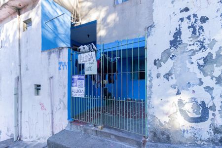 Casa para alugar com 50m², 1 quarto e sem vaga Casa para alugar com 50m², 1 quarto e sem vagaFachada