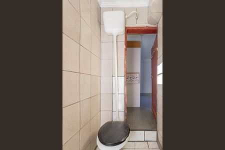 Casa para alugar com 50m², 1 quarto e sem vaga Casa para alugar com 50m², 1 quarto e sem vagaBanheiro
