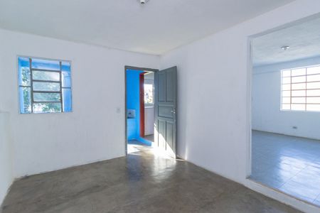 Casa para alugar com 50m², 1 quarto e sem vaga Casa para alugar com 50m², 1 quarto e sem vagaSala