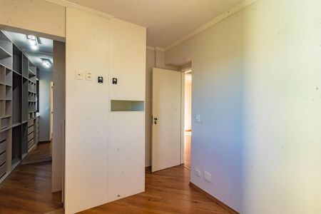 Apartamento à venda com 69m², 3 quartos e 1 vaga