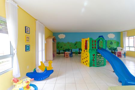 Apartamento para alugar com 49m², 2 quartos e 1 vaga Apartamento para alugar com 49m², 2 quartos e 1 vagaÁrea comum - Brinquedoteca