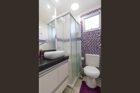 Apartamento para alugar com 49m², 2 quartos e 1 vaga Apartamento para alugar com 49m², 2 quartos e 1 vagaBanheiro