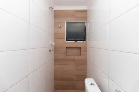 Banheiro de apartamento para alugar com 1 quarto, 35m² em Parque Edu Chaves, São Paulo