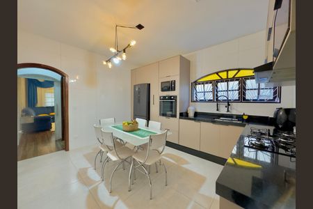 Cozinha de casa para alugar com 3 quartos, 170m² em Vila Paulista, Guarulhos