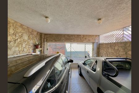 Garagem de casa para alugar com 3 quartos, 170m² em Vila Paulista, Guarulhos
