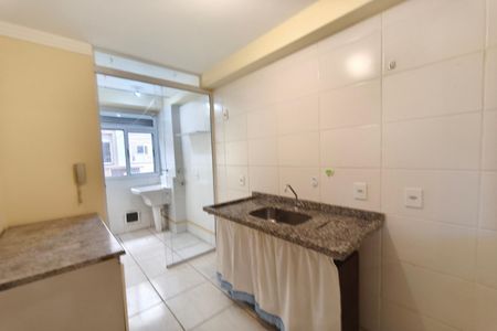 Cozinha de apartamento para alugar com 2 quartos, 48m² em Recanto Fortuna, Campinas