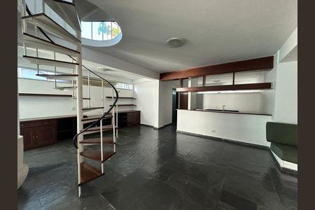 Casa de condomínio para alugar com 520m², 4 quartos e 4 vagasSalão de Festas