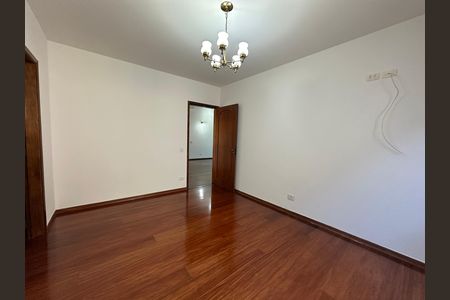 Casa de condomínio para alugar com 520m², 4 quartos e 4 vagasSuíte 1