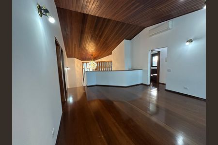 Casa de condomínio para alugar com 520m², 4 quartos e 4 vagasSala íntima 