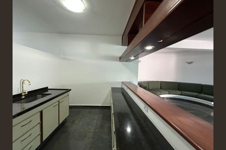 Casa de condomínio para alugar com 520m², 4 quartos e 4 vagasSalão de Festas