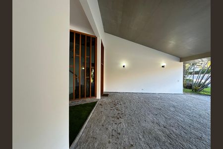 Fachada de casa de condomínio para alugar com 4 quartos, 520m² em Jardim Paulista, Barueri