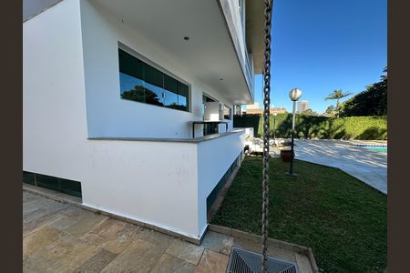 Casa de condomínio para alugar com 520m², 4 quartos e 4 vagasQuintal