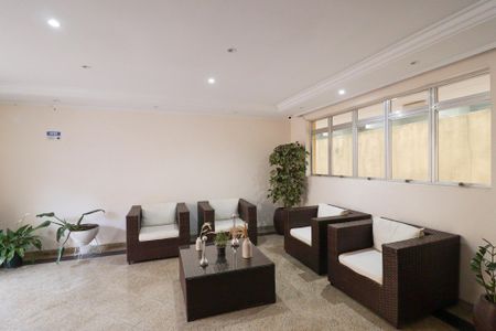 Apartamento à venda com 58m², 2 quartos e 1 vaga Apartamento à venda com 58m², 2 quartos e 1 vagaHall
