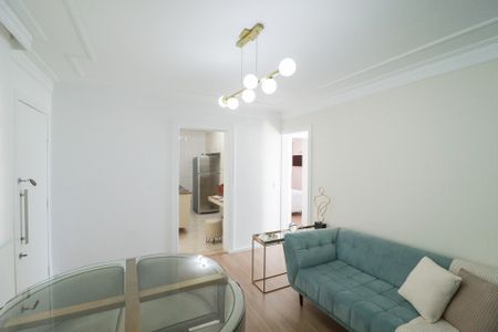 Apartamento à venda com 58m², 2 quartos e 1 vaga Apartamento à venda com 58m², 2 quartos e 1 vagaSala