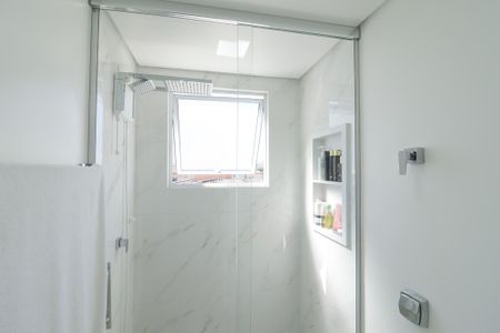 Apartamento à venda com 58m², 2 quartos e 1 vaga Apartamento à venda com 58m², 2 quartos e 1 vagaBanheiro
