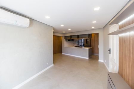 Apartamento para alugar com 111m², 3 quartos e 2 vagas Apartamento para alugar com 111m², 3 quartos e 2 vagasSala